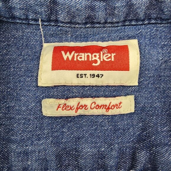 Wrangler Shirt Mens Large Blue Denim Long Sleeve Button Up Western Ranch Work - Picture 2 of 16